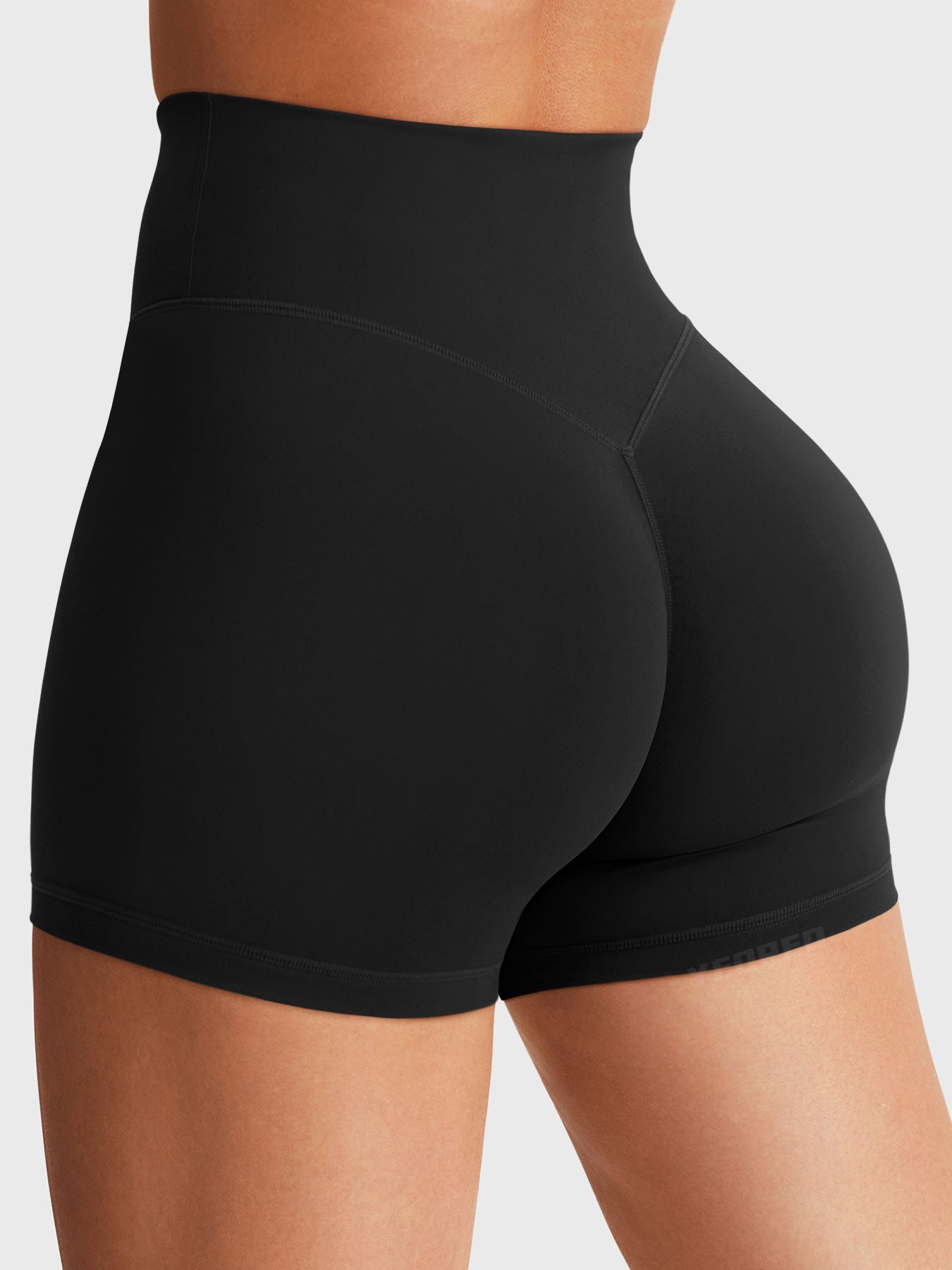 Lyne London™ | 3.6" Scrunch Shorts