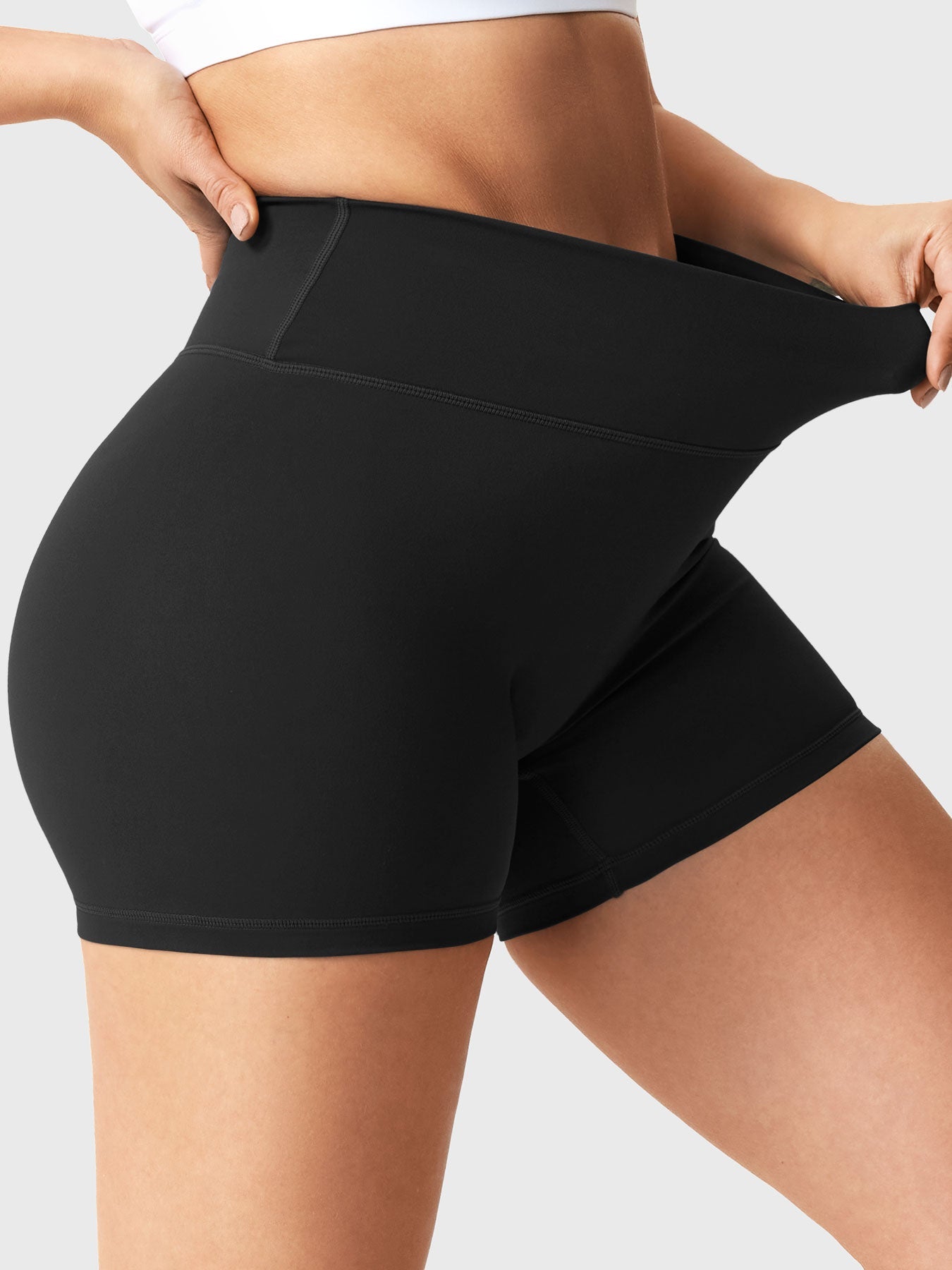 Lyne London™ | 3.6" Scrunch Shorts