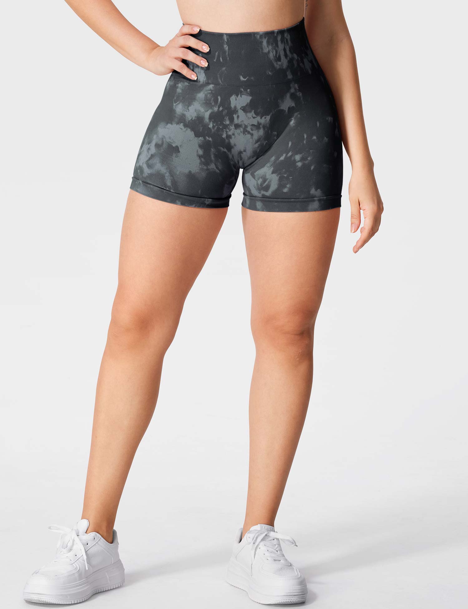 Lyne London™ | Seamless Print Shorts