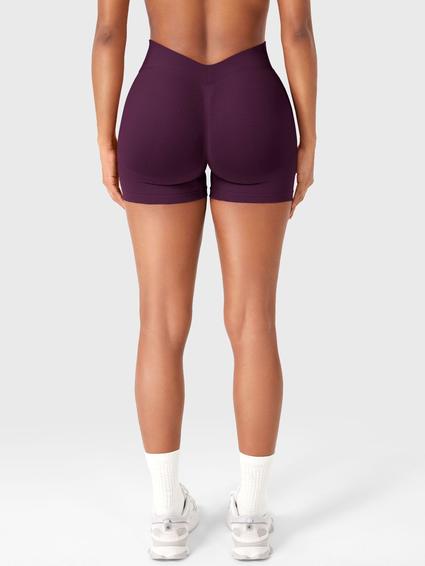 Lyne London™ | SoftHue V-back Shorts