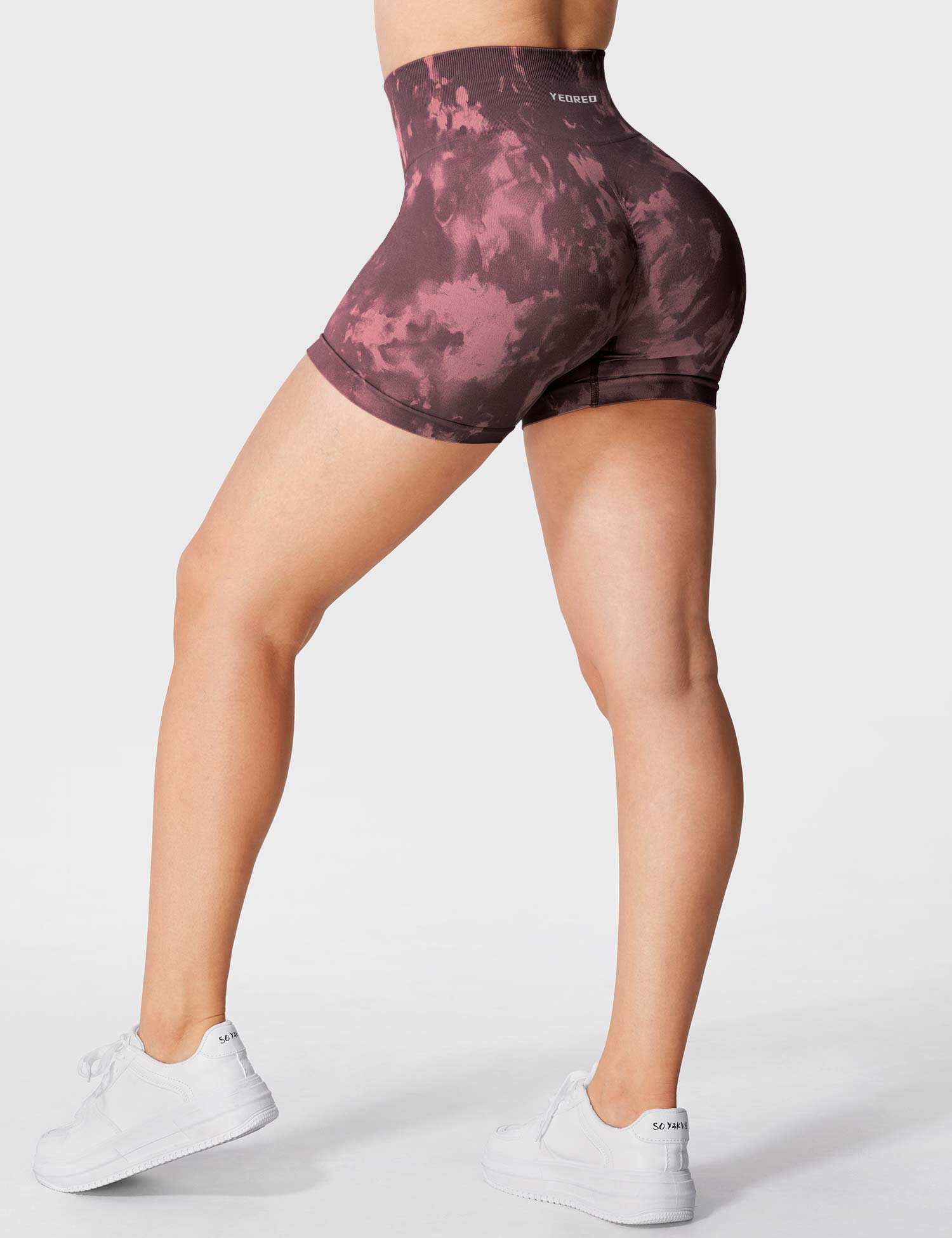 Lyne London™ | Seamless Print Shorts