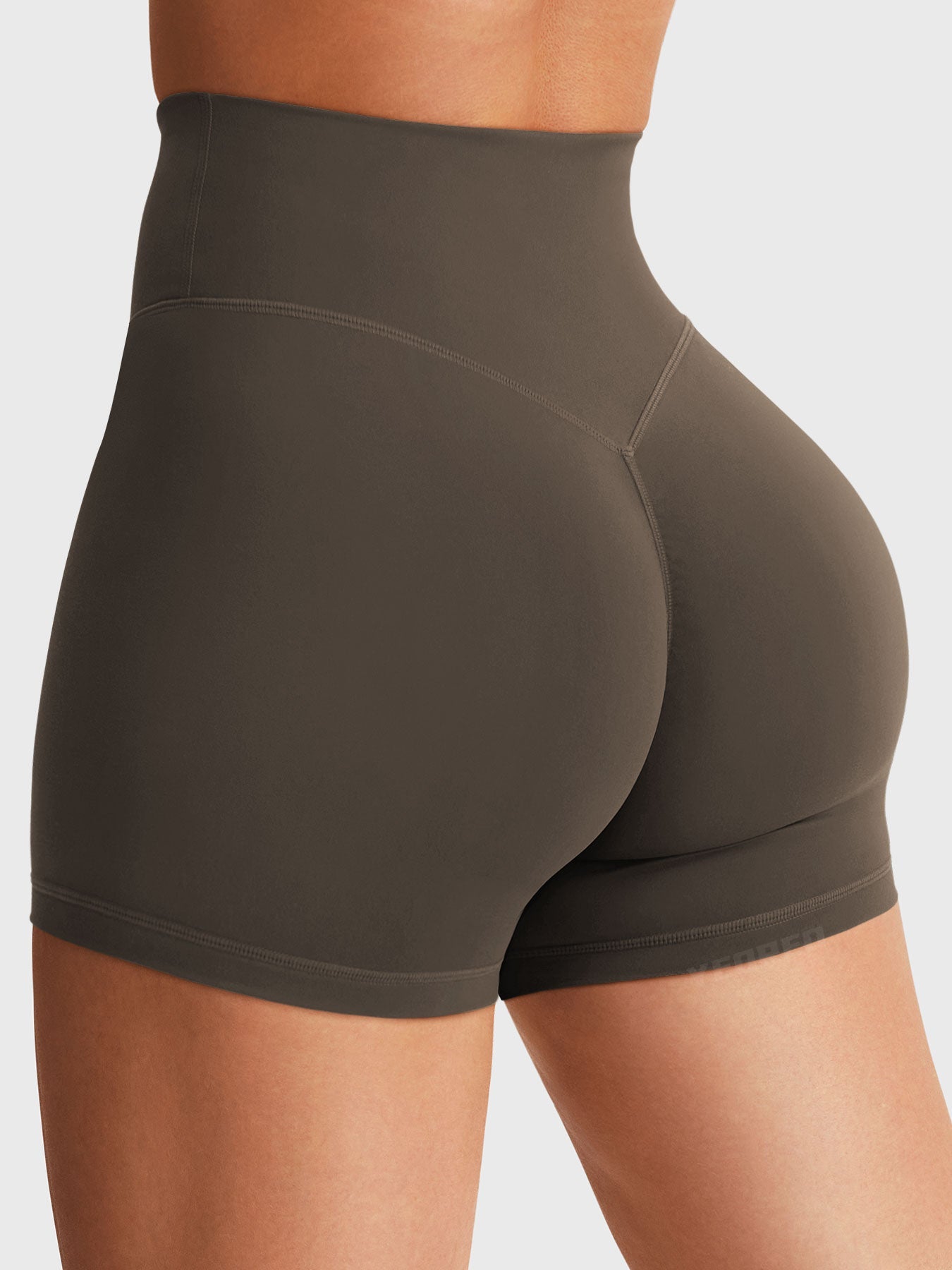 Lyne London™ | 3.6" Scrunch Shorts