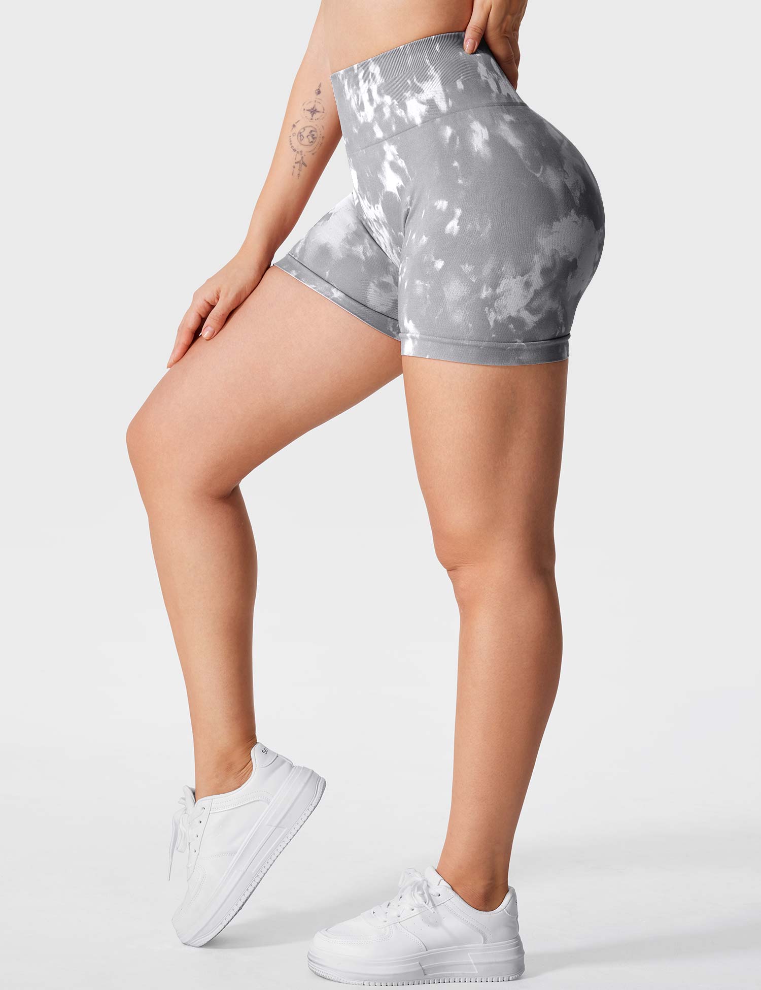 Lyne London™ | Seamless Print Shorts