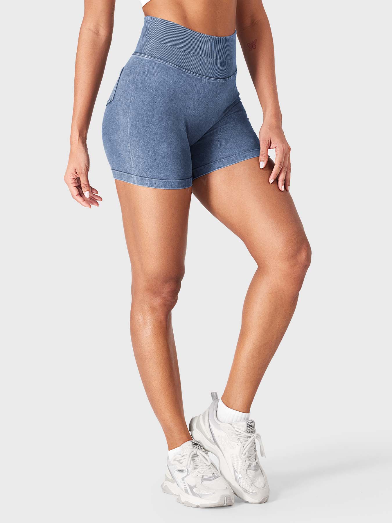 Lyne London™ | Denim Seamless Shorts