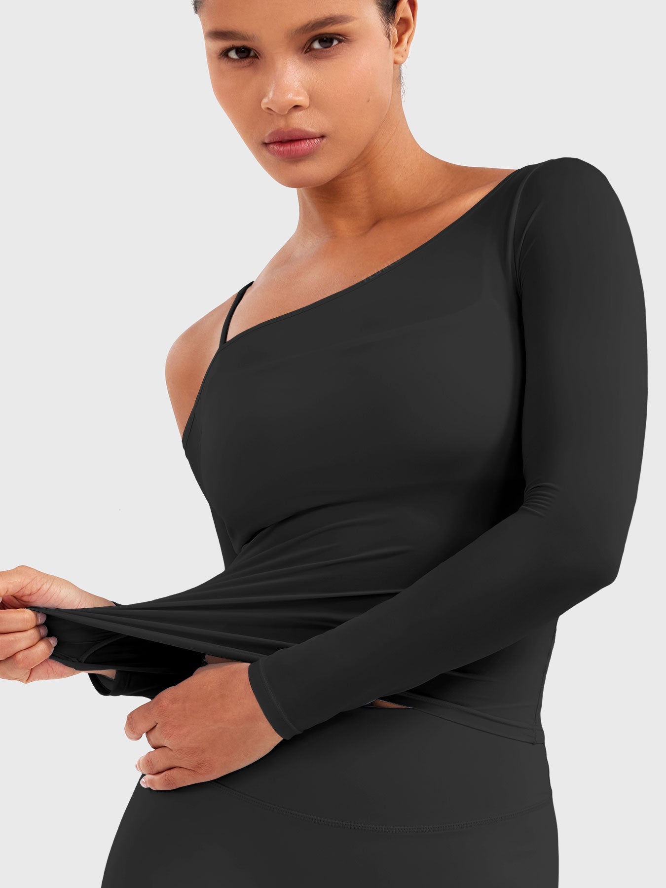 Lyne London™ | One Shoulder Top