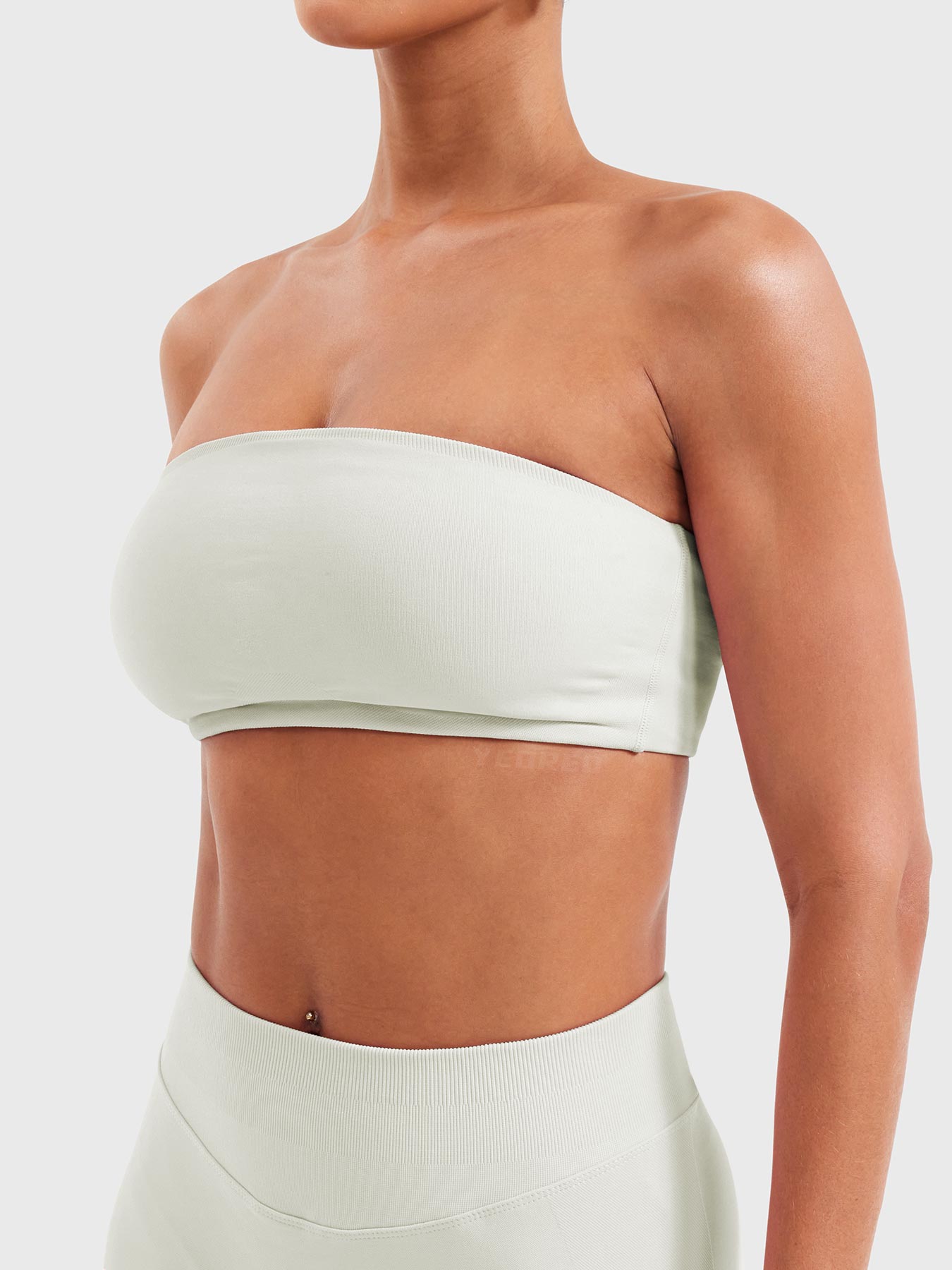 Lyne London™ | Seamless Bandeau Sports Bra