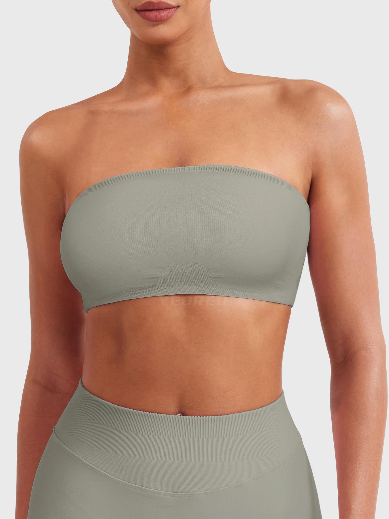 Lyne London™ | Seamless Bandeau Sports Bra