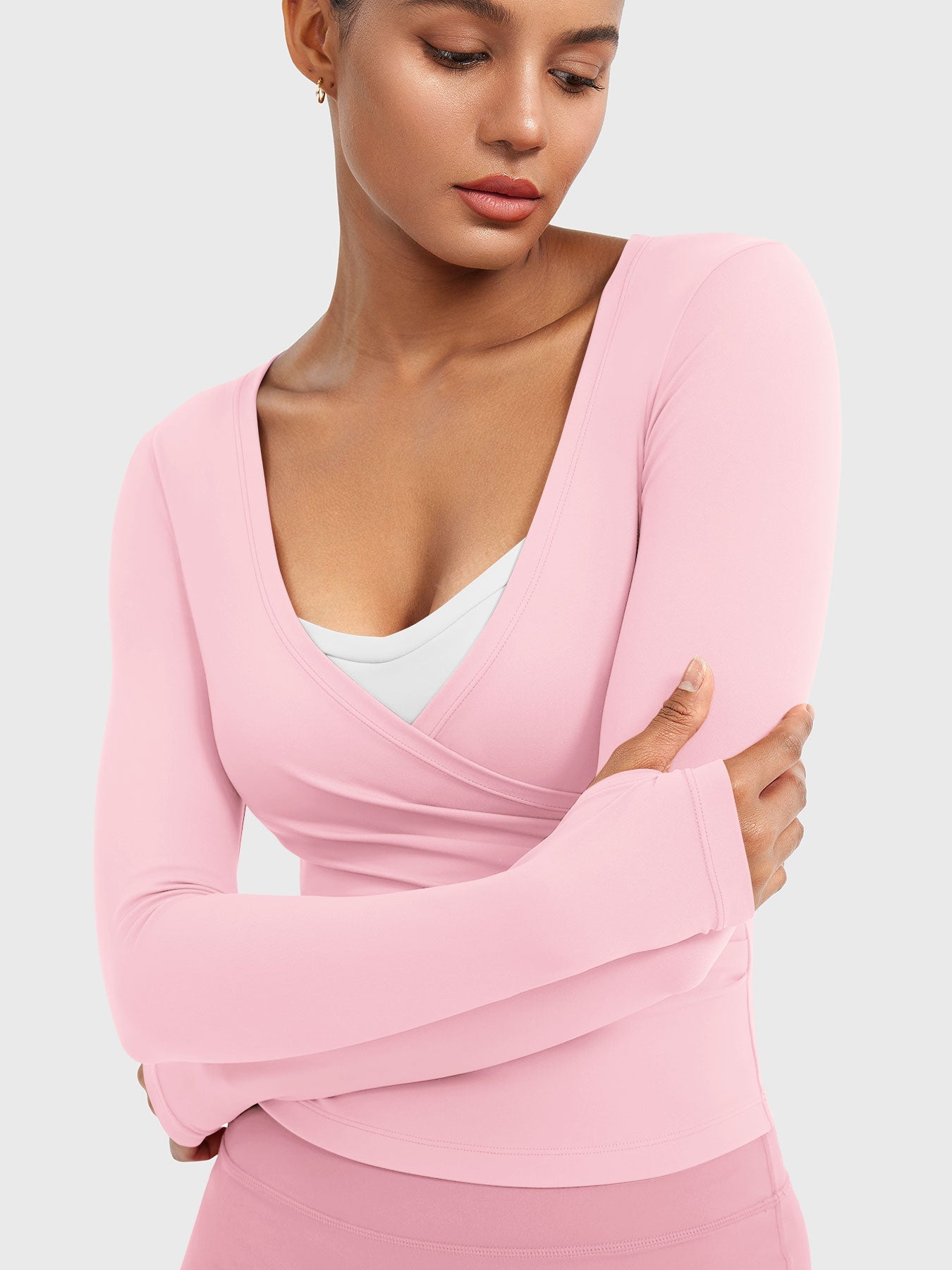 Lyne London™ | V Neck Long Sleeve Top