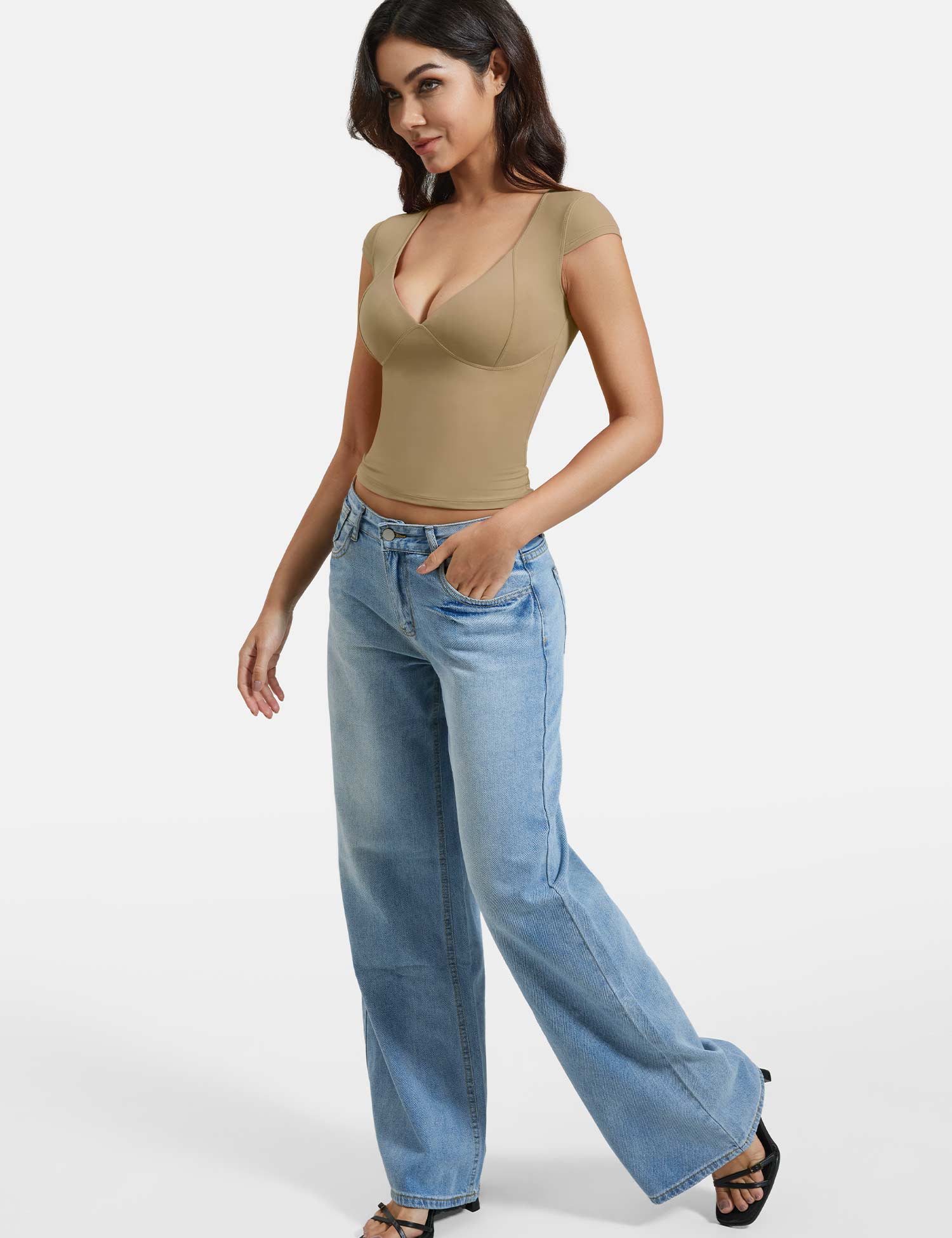 Lyne London™ | V Neck Top