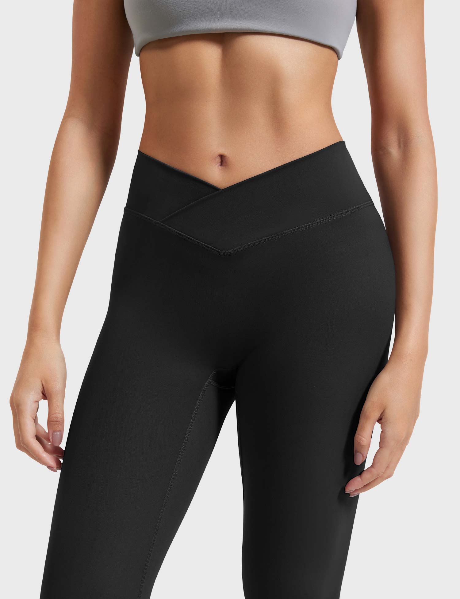 Lyne London™ | V-waistband Leggings