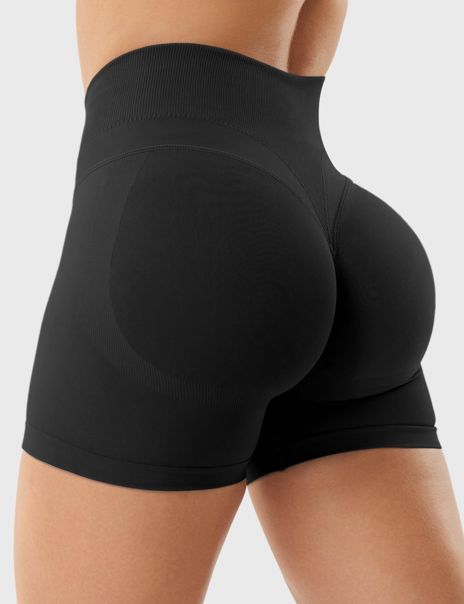 Lyne London™ | 3.6" Seamless Shorts