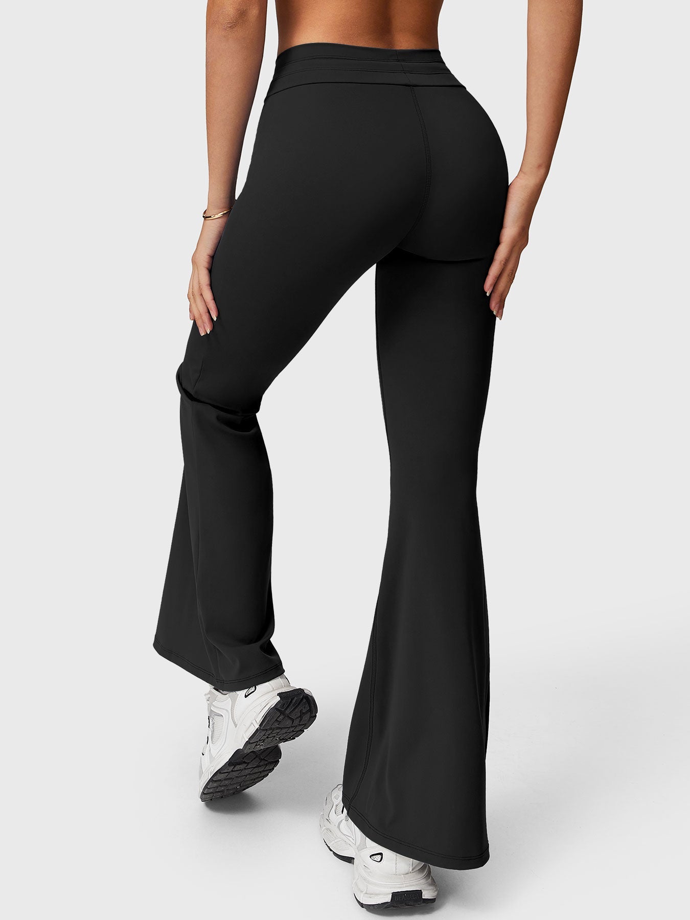 Lyne London™ | Drawstring Flare Leggings