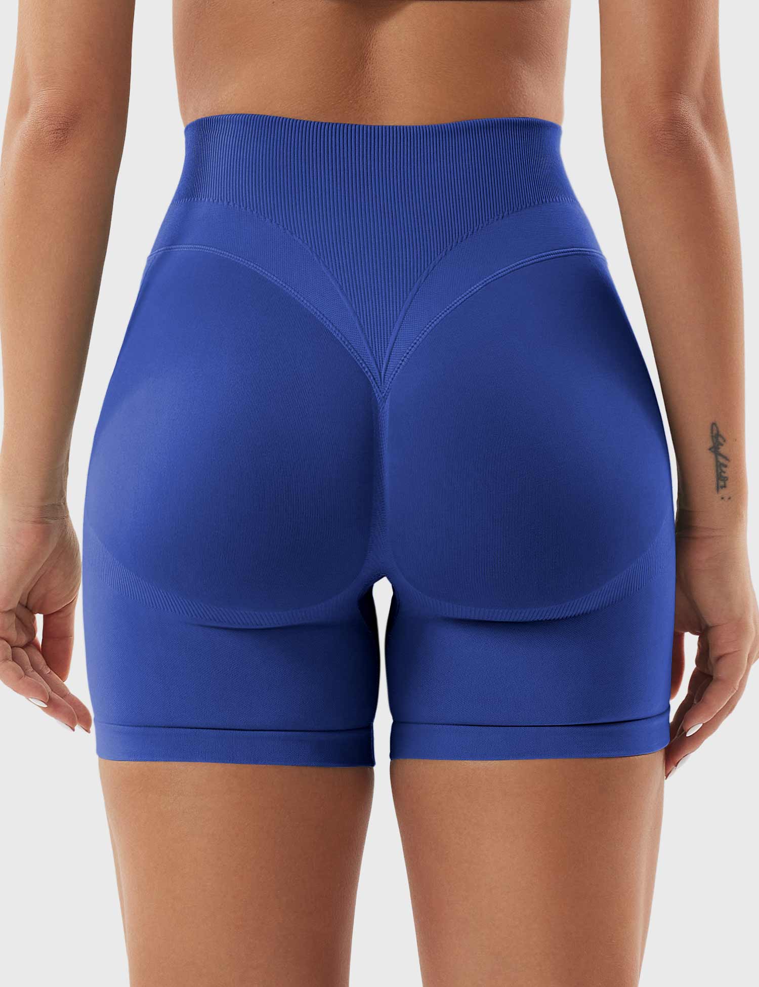 Lyne London™ | 4.5" Seamless Shorts