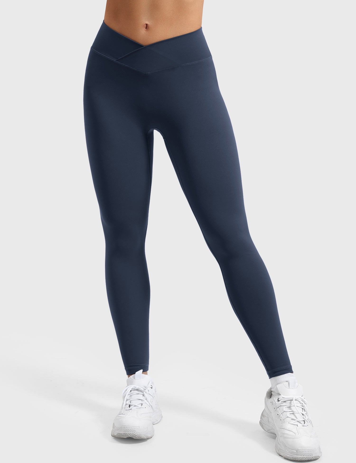 Lyne London™ | V-waistband Leggings