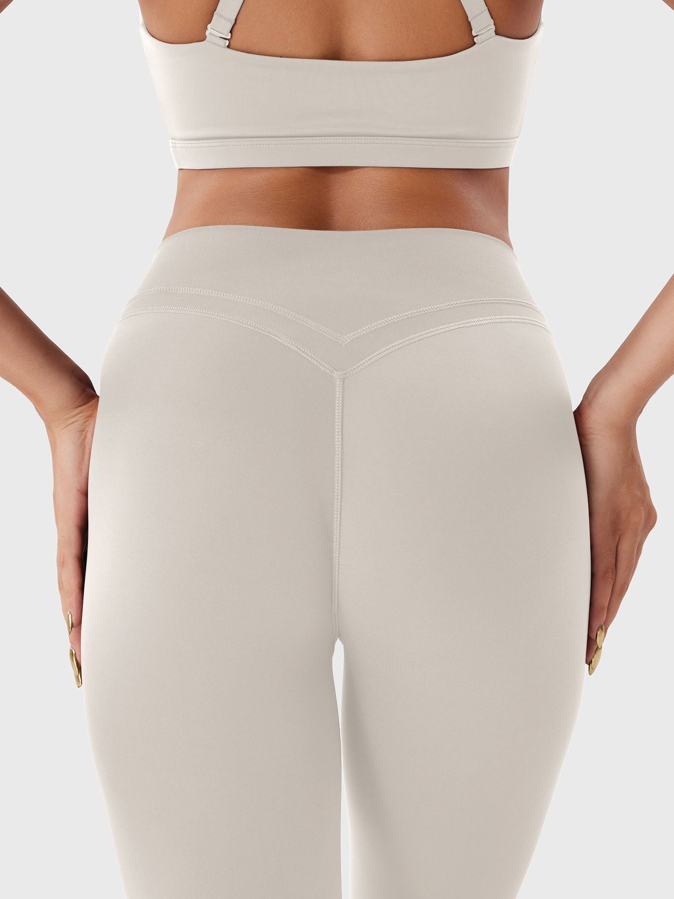 Lyne London™ | V-waistband Leggings