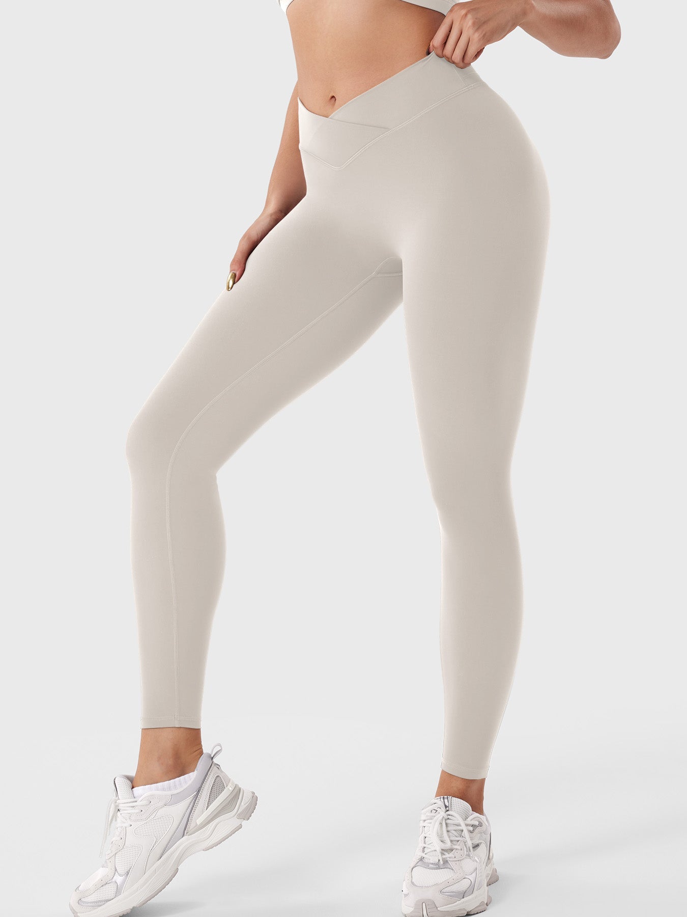 Lyne London™ | V-waistband Leggings