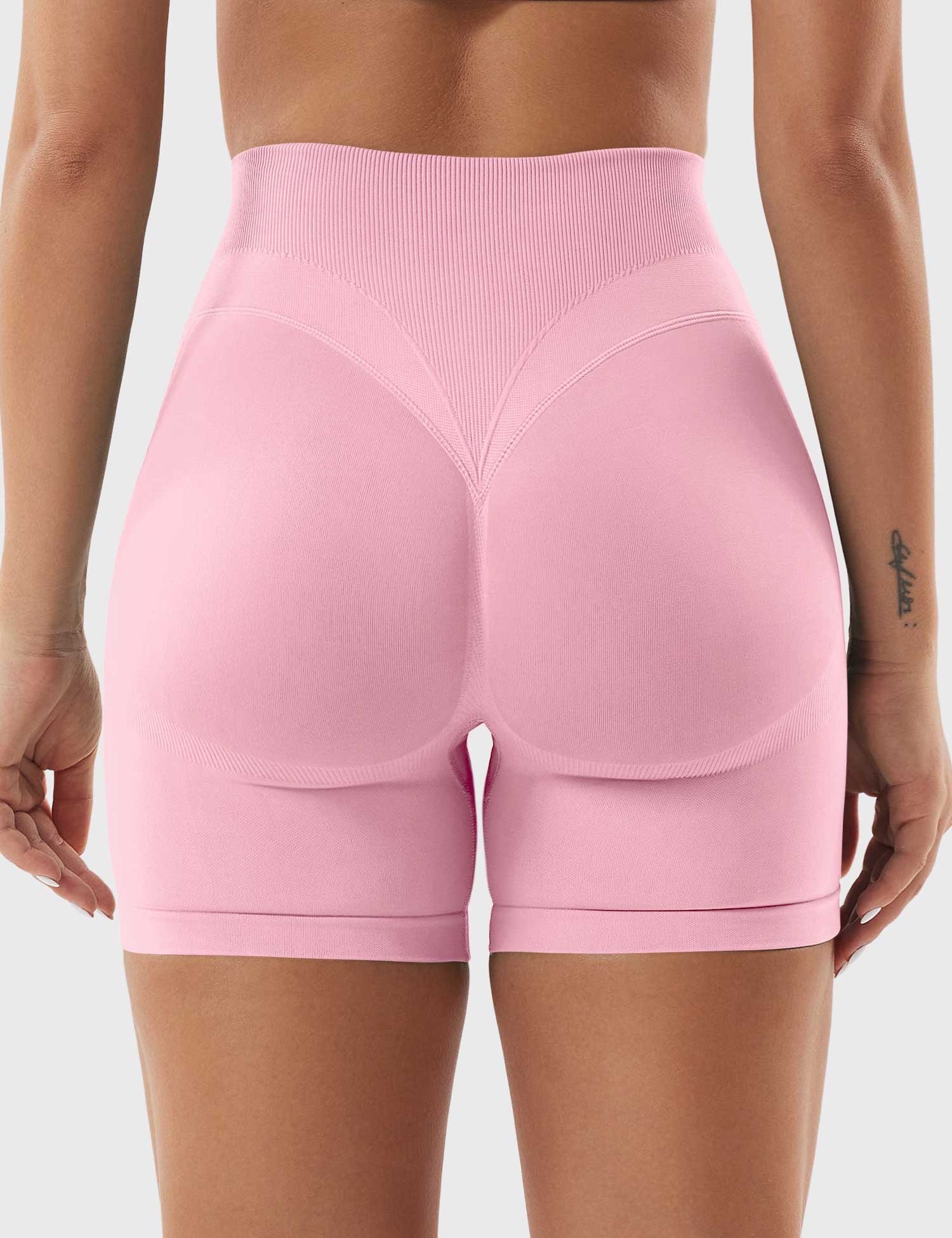 Lyne London™ | 4.5" Seamless Shorts