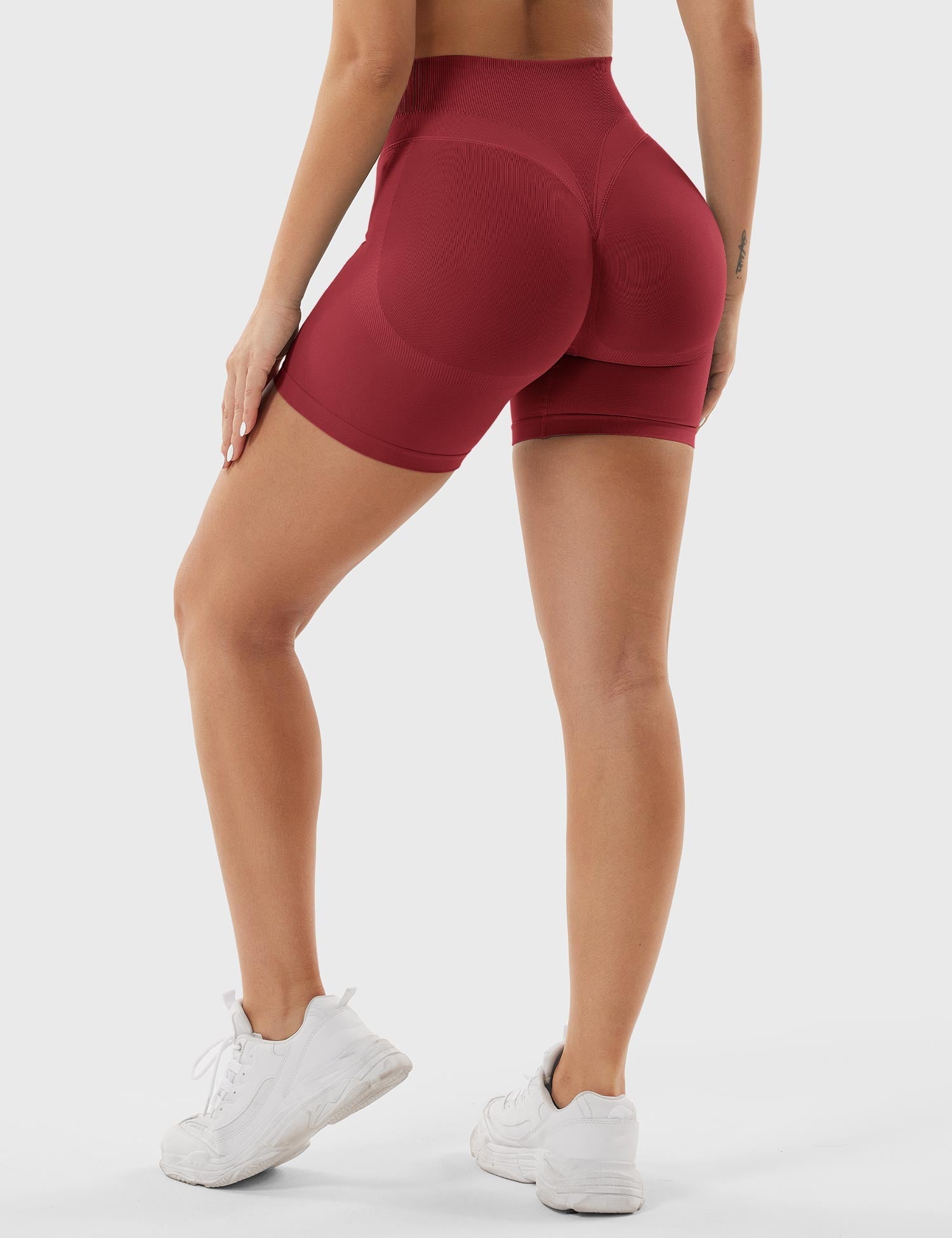 Lyne London™ | 4.5" Seamless Shorts