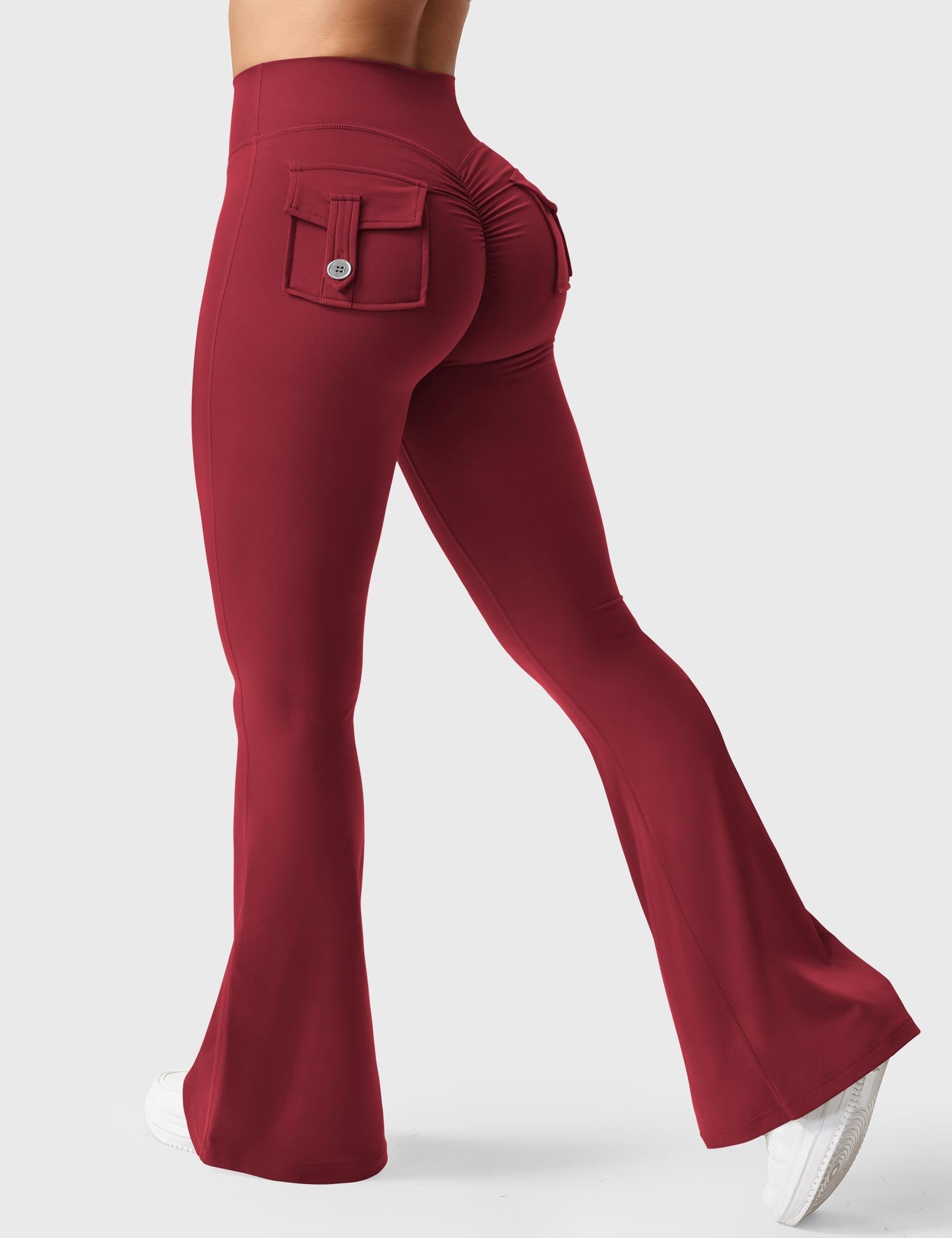 Lyne London™ | Flared Leggings with Pockets