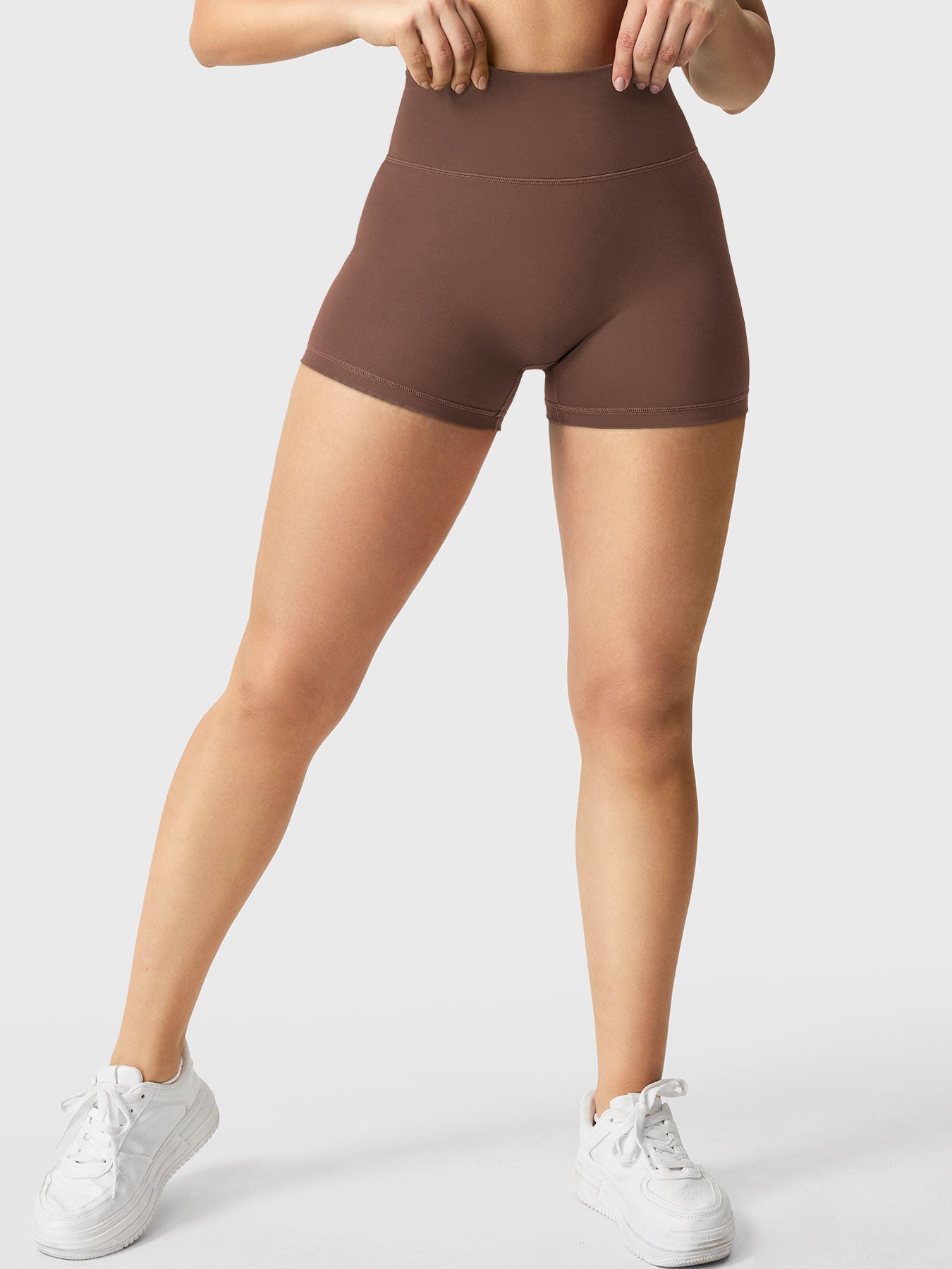Lyne London™ | 2.5" Running Shorts