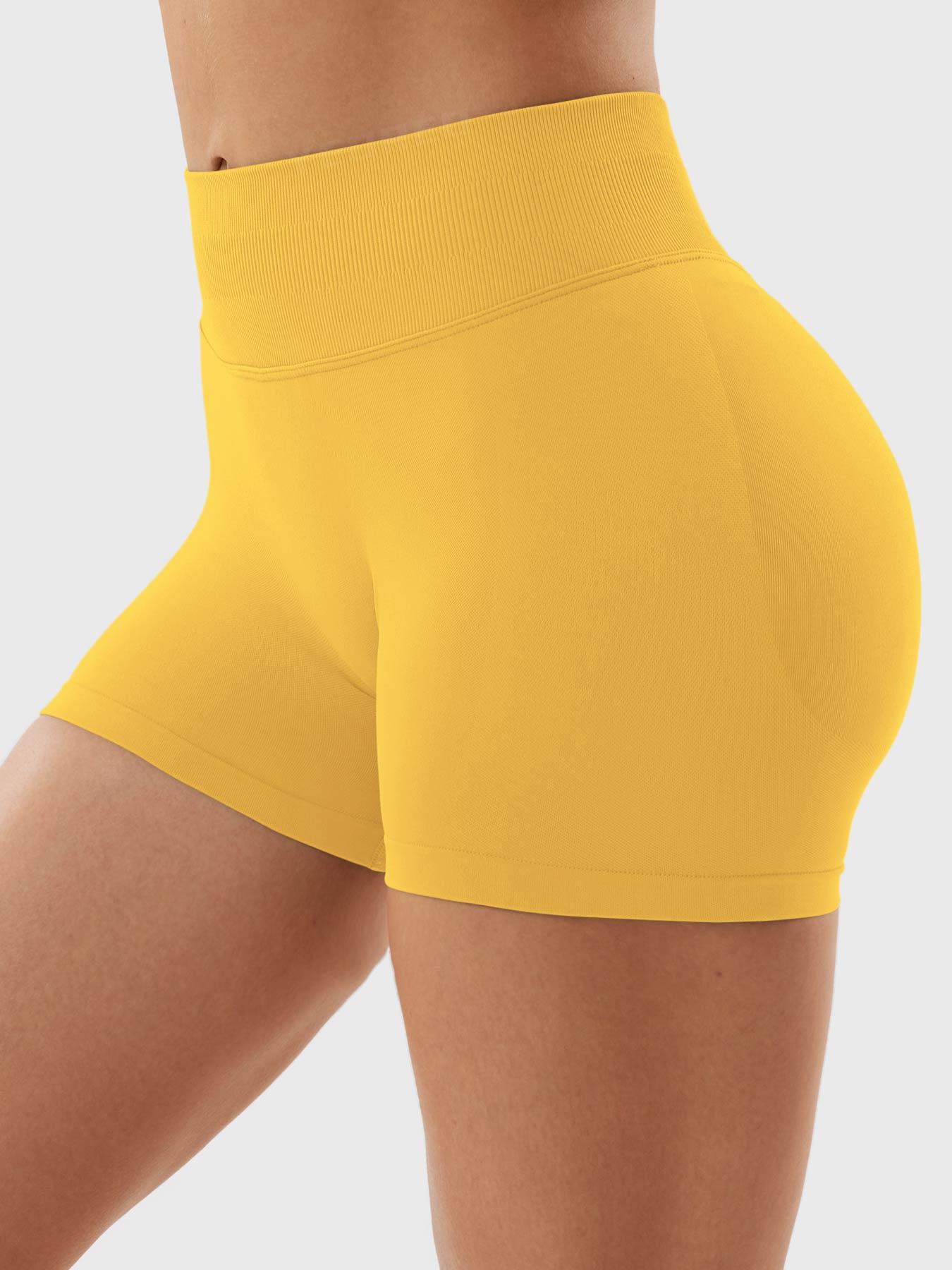 Lyne London™ | Hidden Scrunch Shorts