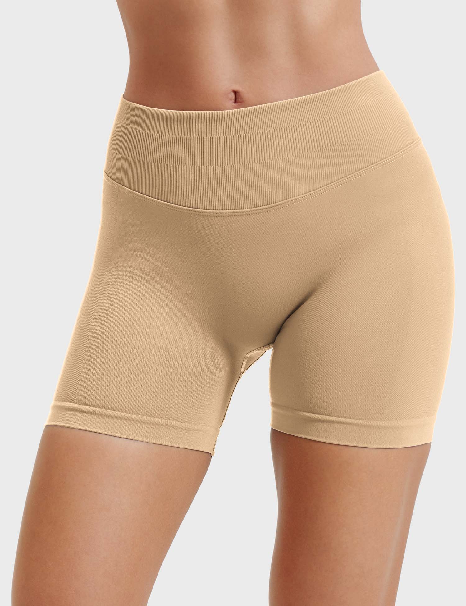 Lyne London™ | 4.5" Shorts