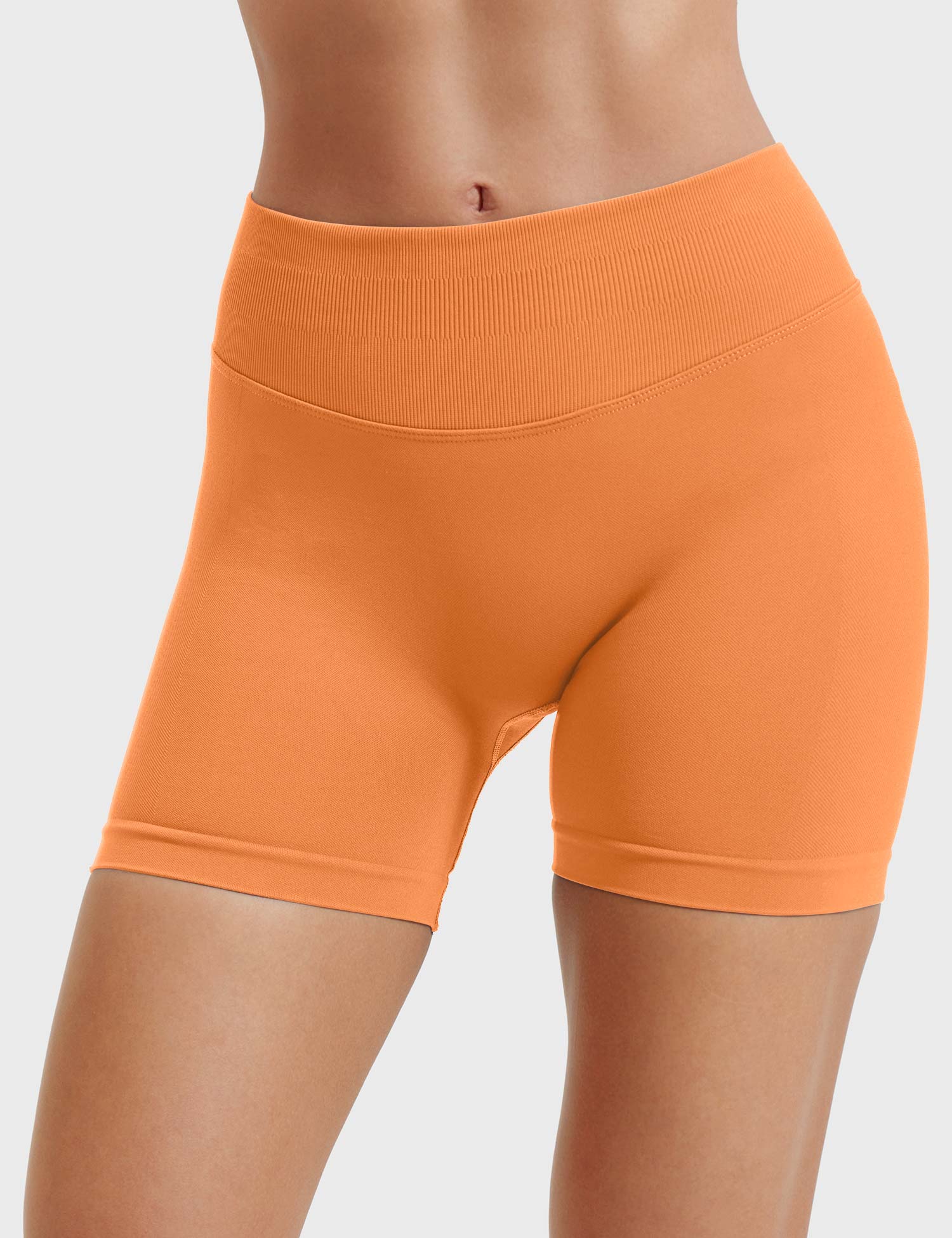 Lyne London™ | 4.5" Shorts